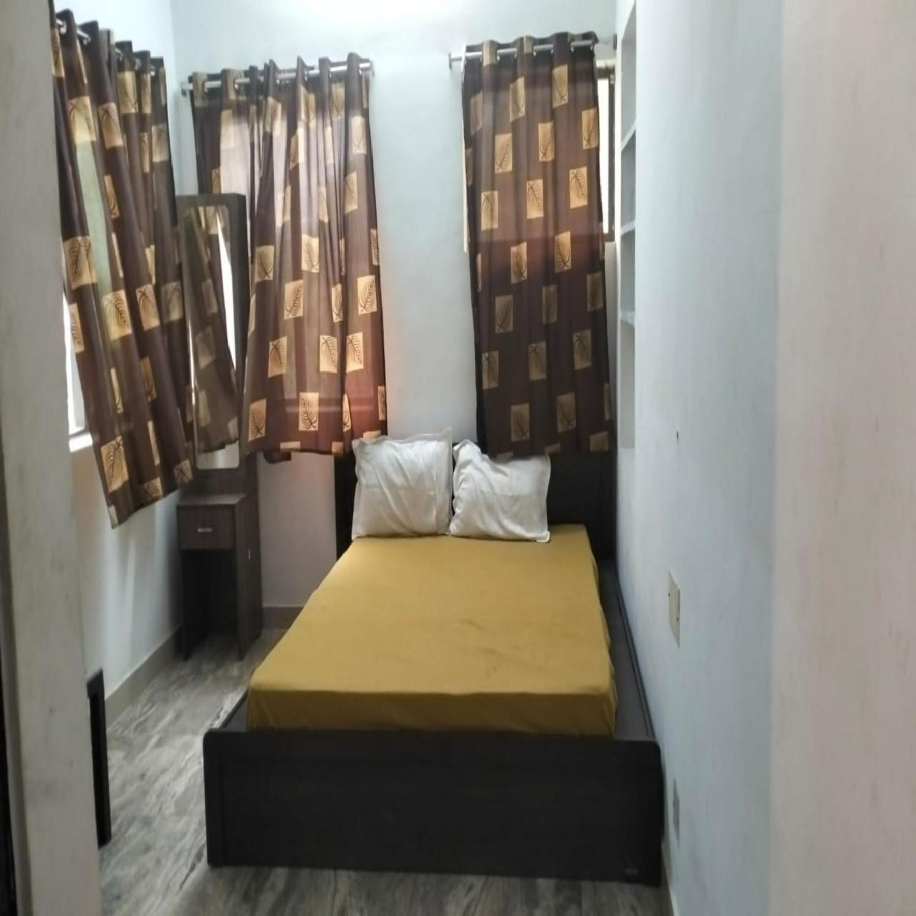 Queen D Tower - By Grands Inn Hospitality Tallakulam Exterior photo