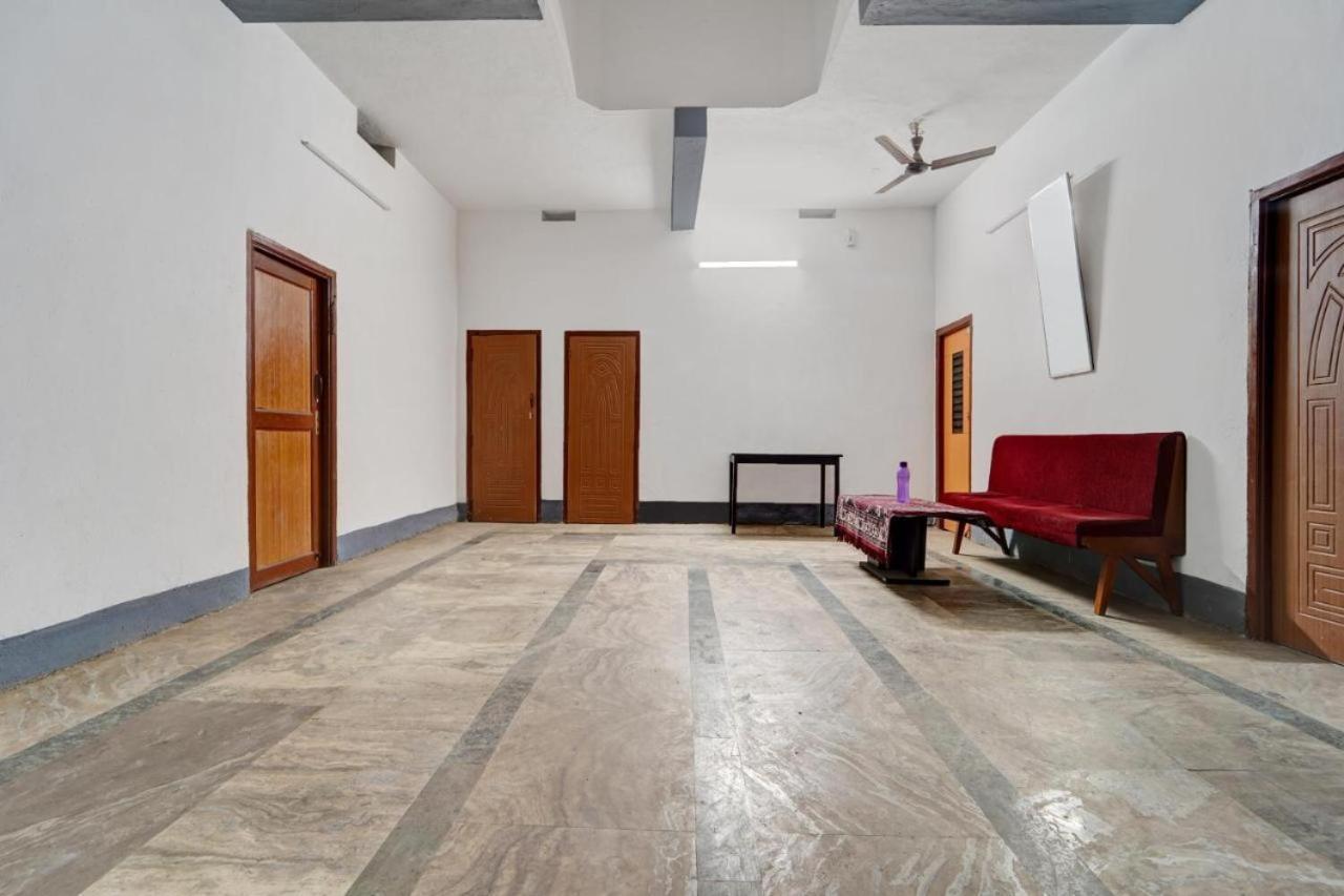 Queen D Tower - By Grands Inn Hospitality Tallakulam Exterior photo